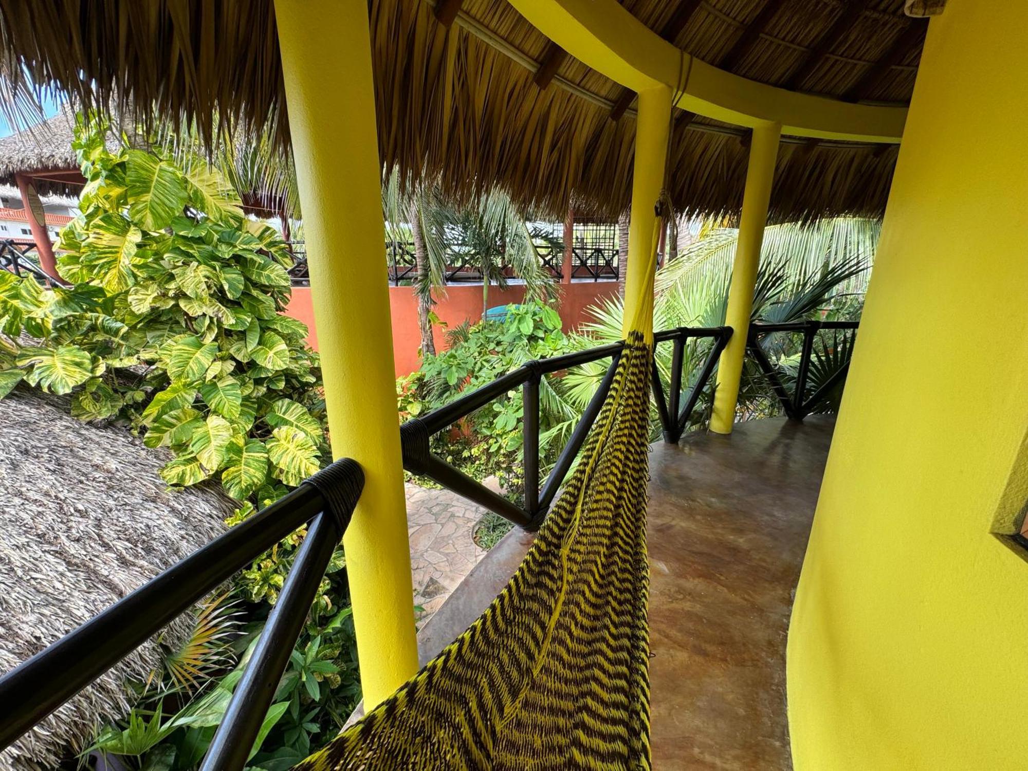 One Love Hostal Puerto Escondido Екстериор снимка
