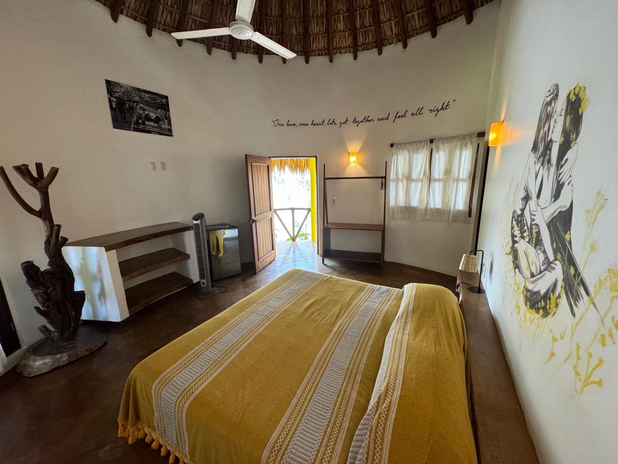 One Love Hostal Puerto Escondido Екстериор снимка