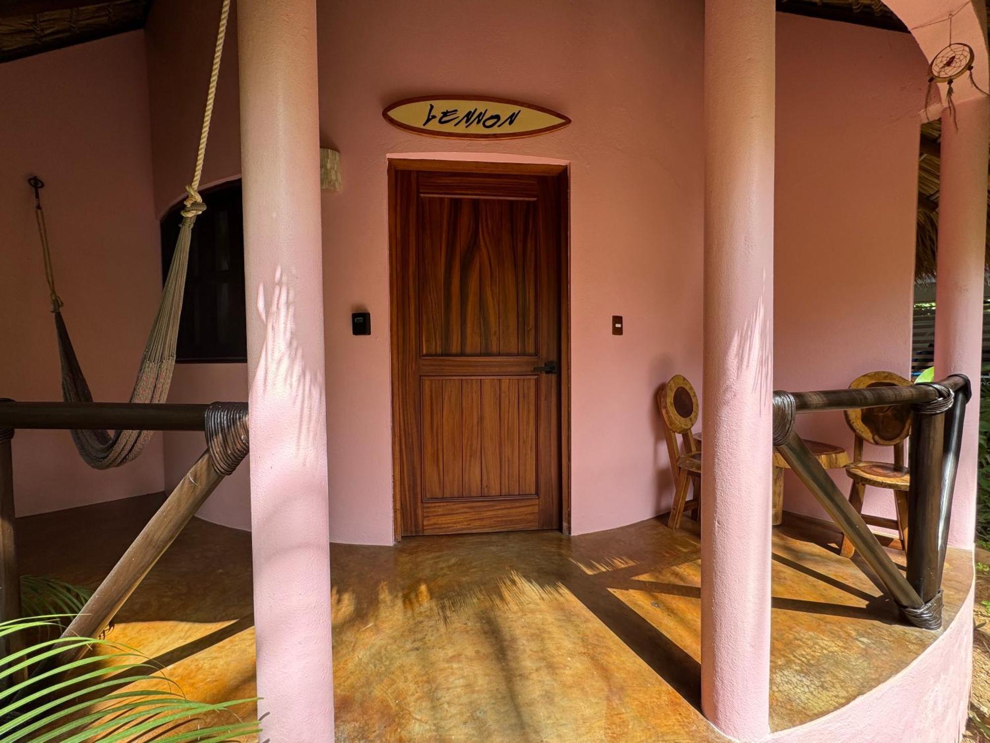 One Love Hostal Puerto Escondido Екстериор снимка