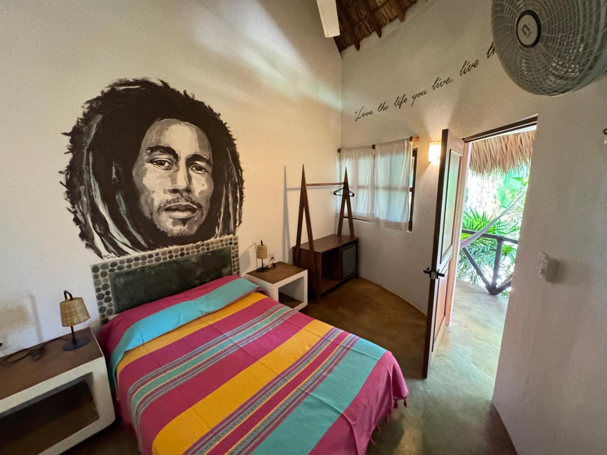 One Love Hostal Puerto Escondido Екстериор снимка
