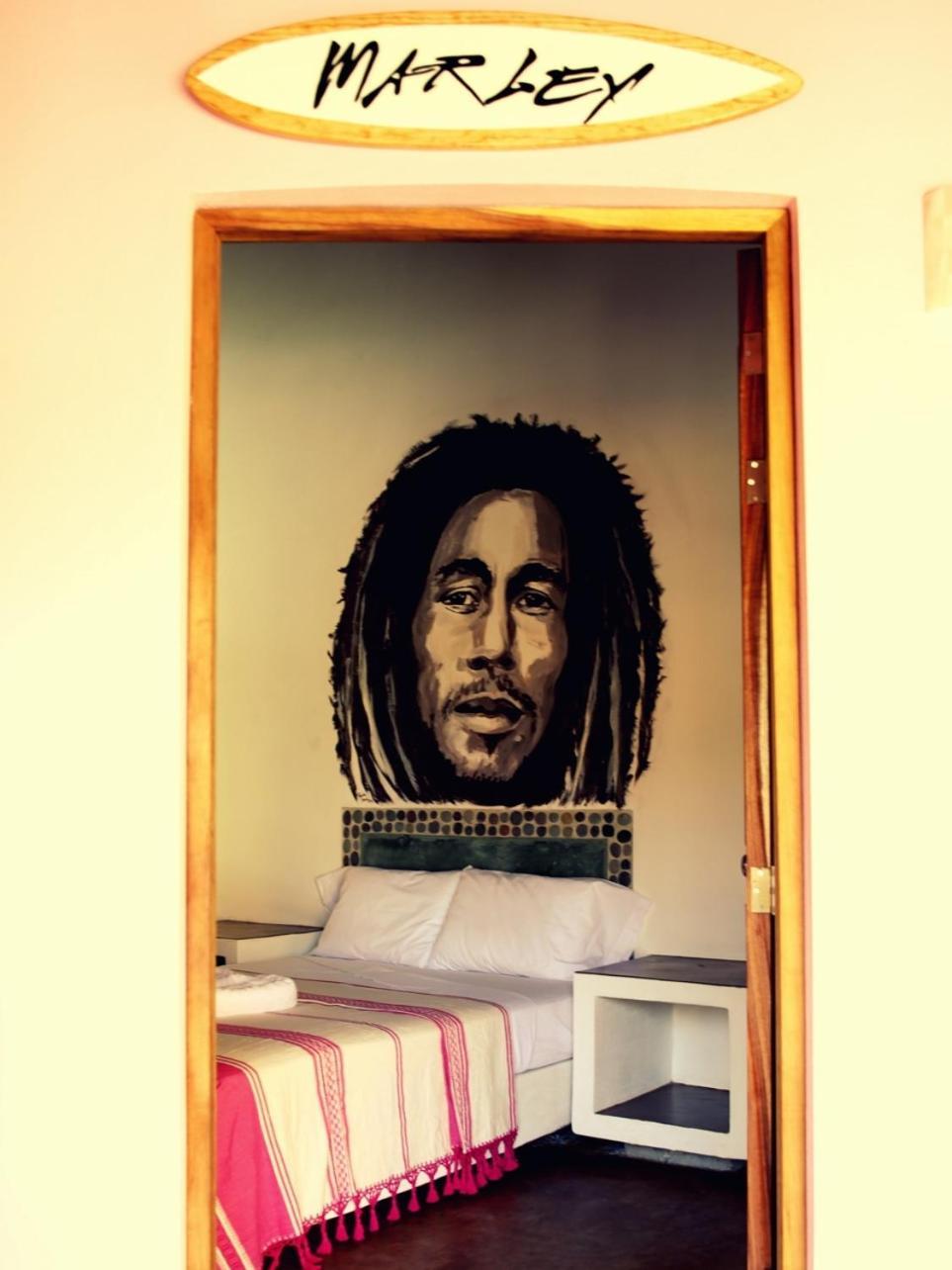One Love Hostal Puerto Escondido Екстериор снимка